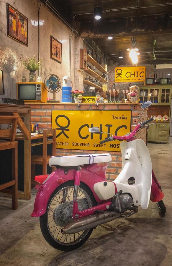 Ok Chic Phuket Hostel Buitenkant foto