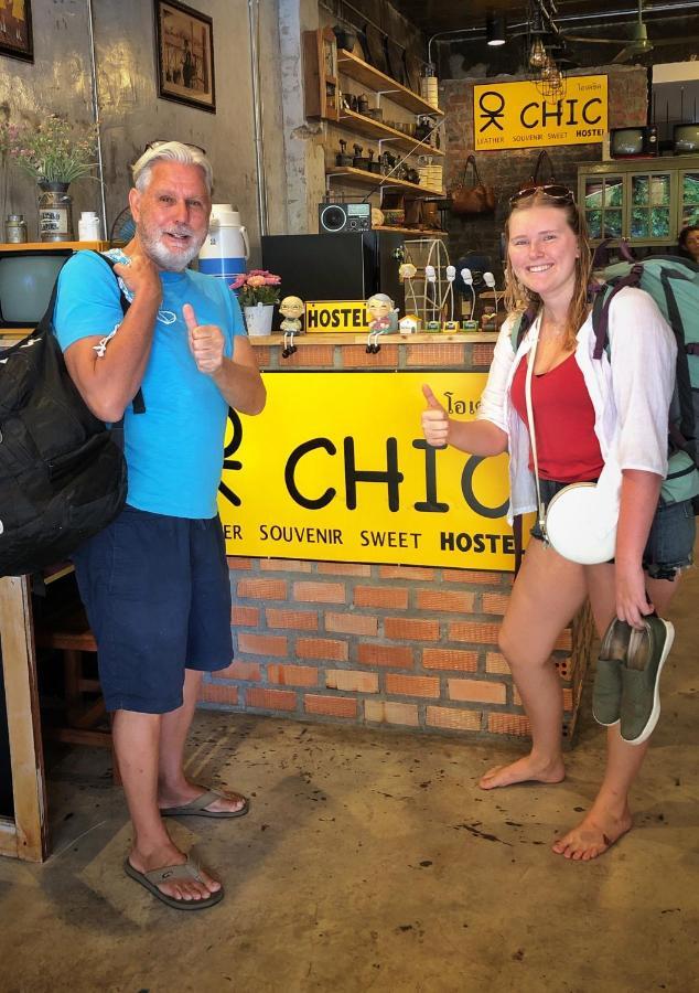 Ok Chic Phuket Hostel Buitenkant foto